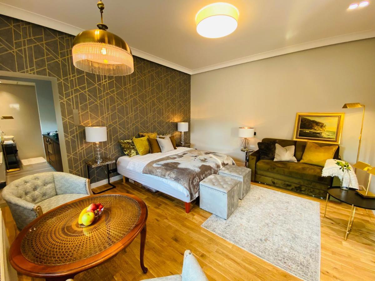 גדנסק The Secretary'S Apartment In Oliva מראה חיצוני תמונה